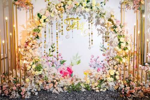 Low Budget Wedding Stage Decoration Themes