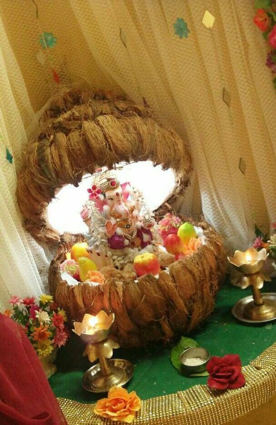 Ganesha Chaturthi Decorations & Props