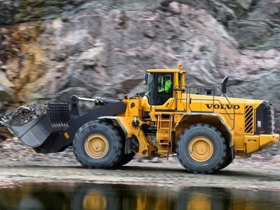 Types of most used construction equipment 13