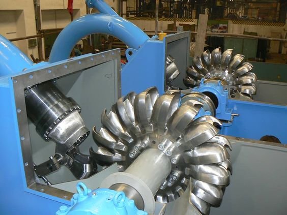 Pelton wheel turbine: Meaning, design, operations, components, applications, advantages and disadvantages 2