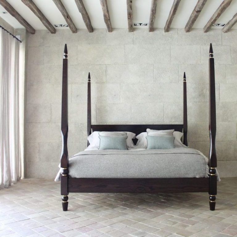 Designer bed designs: The key to an eminent bedroom 