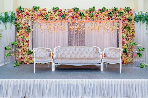 Latest Wedding Stage Decoration Trends