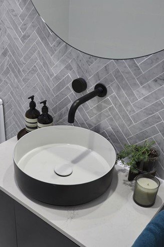 Modern Wash Basin Designs in Hall: Materials for Indian Home
