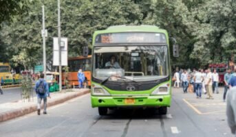502 Bus Route Delhi: Timings, fare, 7 Places to Visit Nearby