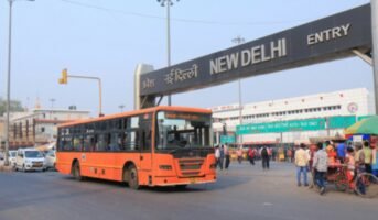 413 bus route Delhi: Nizamuddin Railway Station and Mehrauli