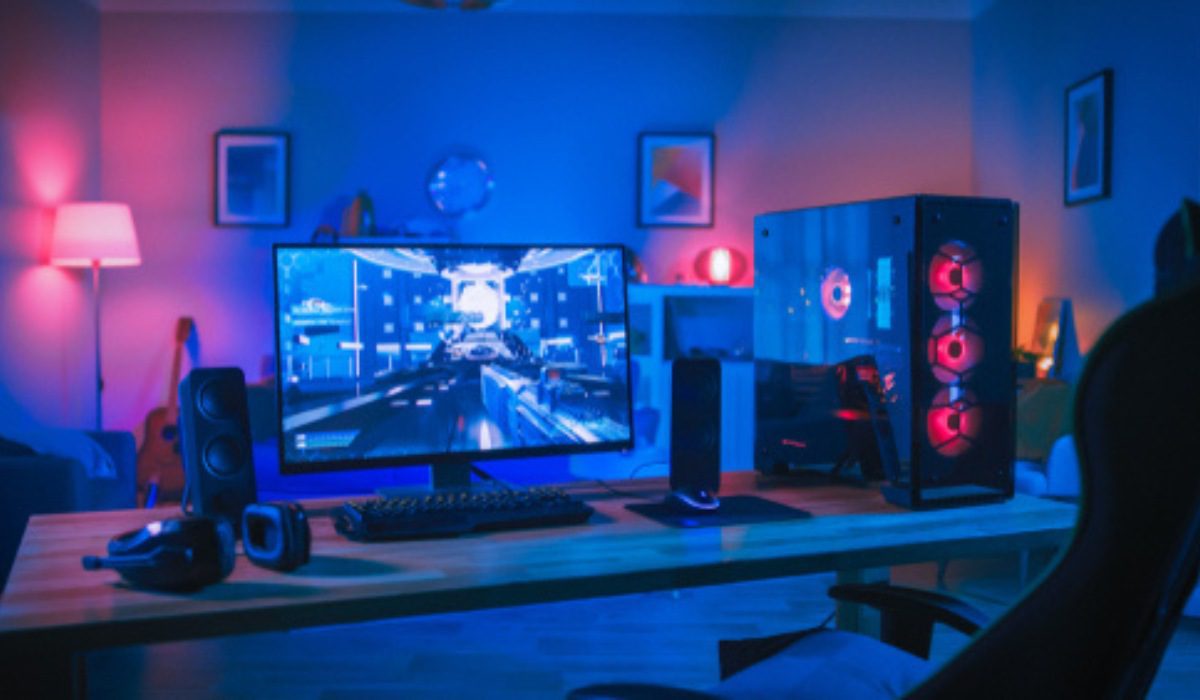 Gaming room with gaming pc and whol room colour is black and neon green