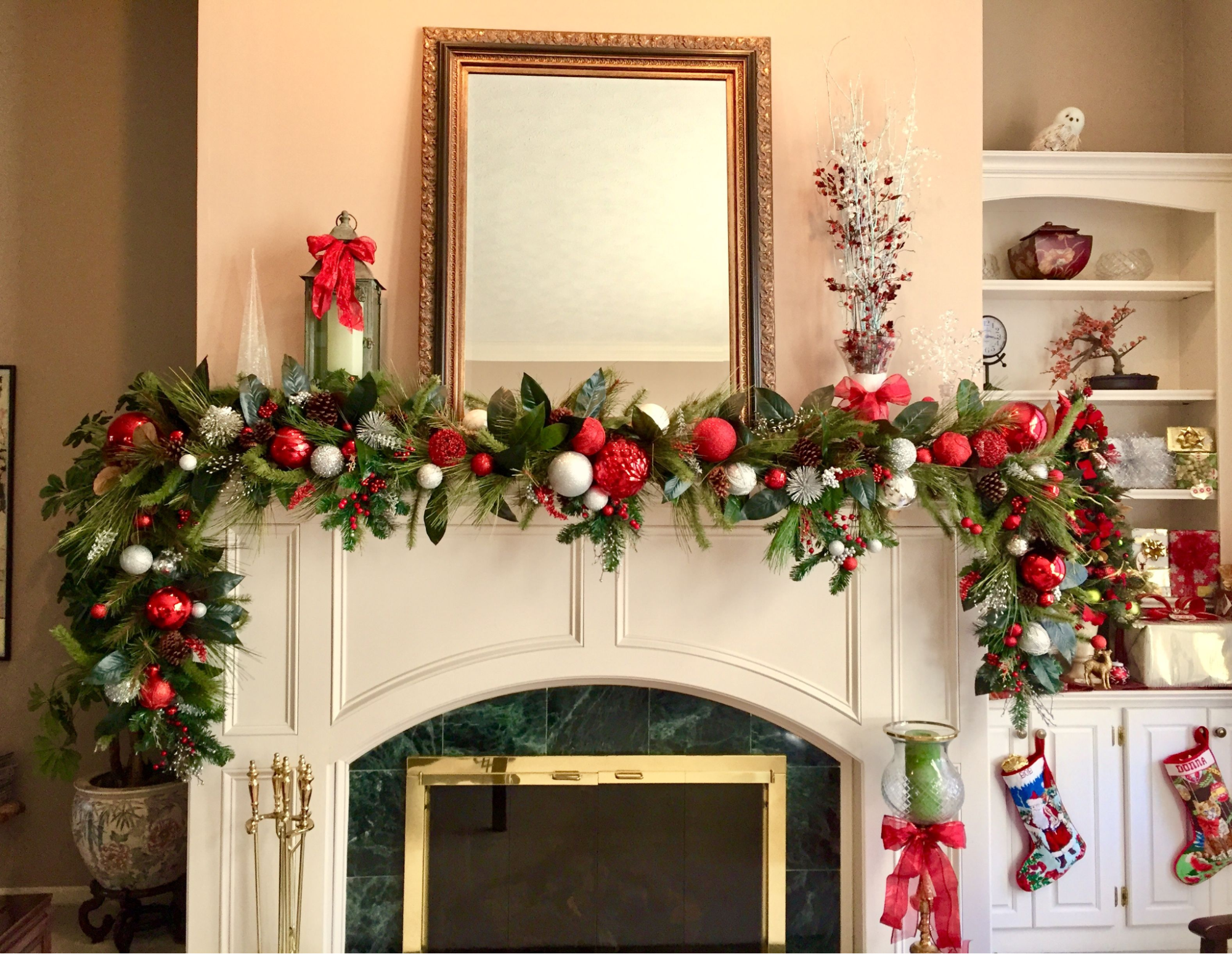Christmas decoration materials: A comprehensive list 
