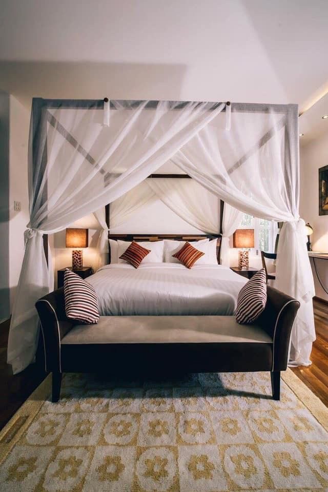 King size bed design ideas for your bedroom