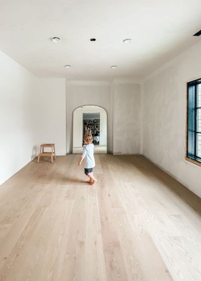 https://housing.com/news/wp-content/uploads/2023/01/Types-of-PVC-carpet-flooring-and-designs-03.jpg