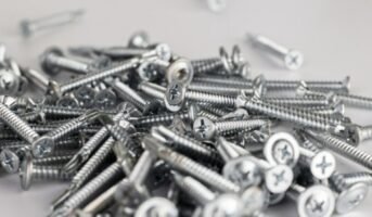 Types of screw and their use