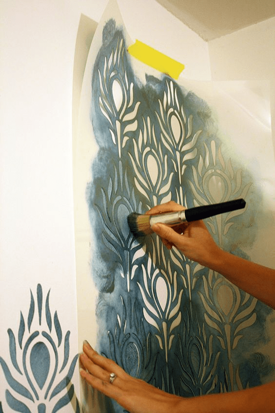 What are stencils for wall painting? How to use it?