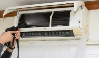 AC Cleaning: How to clean your AC at home?