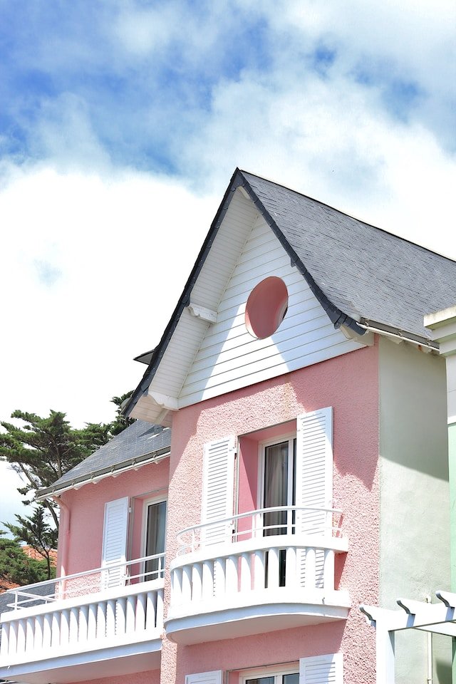 Best colour combination for house exterior Top picks