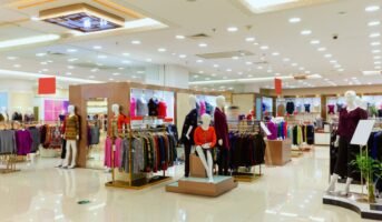 DLF Mall of India: How to reach and things to do