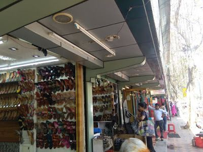 Janpath market in Delhi: How to reach and what to buy?