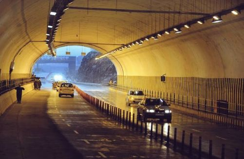 Chenani Nashri Tunnel: Construction details of the Patnitop tunnel