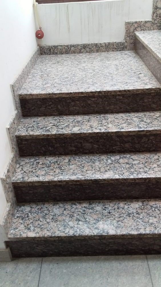 Latest residential staircase granite design ideas to check out.