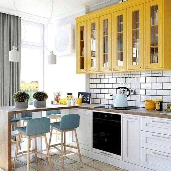 Two colour combinations for kitchen laminates