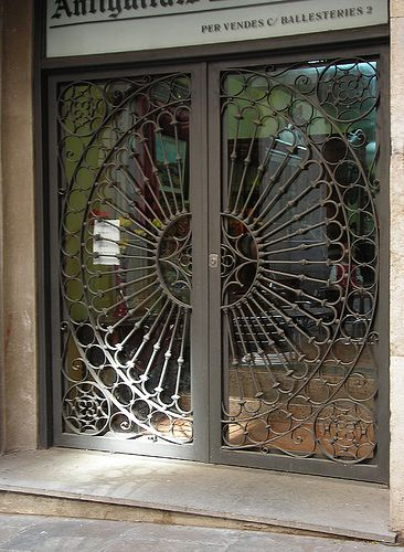 Double-door iron gate designs for your home entrance
