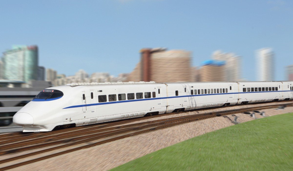 https://housing.com/news/wp-content/uploads/2023/04/Mumbai-Ahmedabad-Bullet-Train-Route-project-cost-and-construction-details-f.jpg