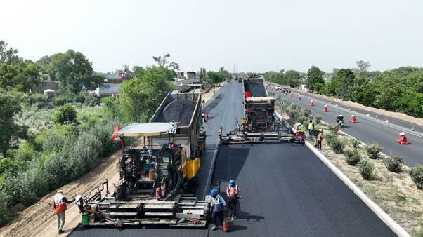 100 km of Ghaziabad-Aligarh Expressway built in record 100 hours