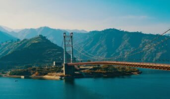 What makes Uttarakhand’s Dobra Chanti Bridge a unique infra project?