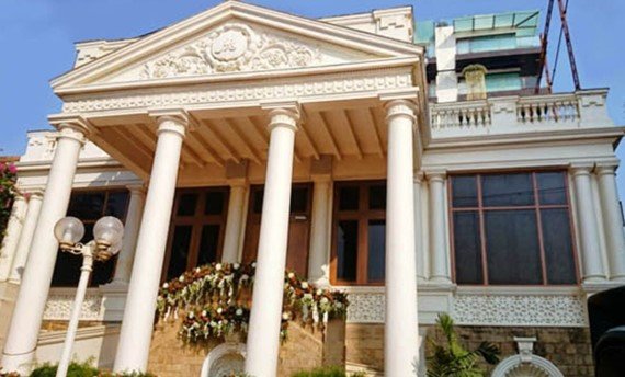 Expensive houses of Bollywood stars that inspire luxury living