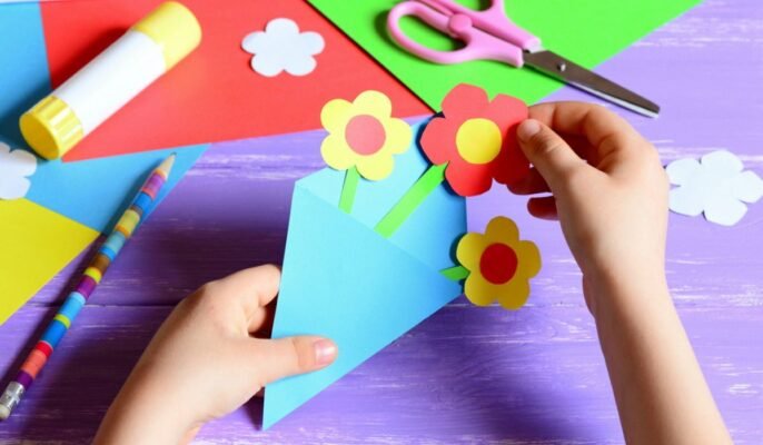 https://housing.com/news/wp-content/uploads/2023/07/15-easy-craft-ideas-for-kids-at-home-f-686x400.jpg
