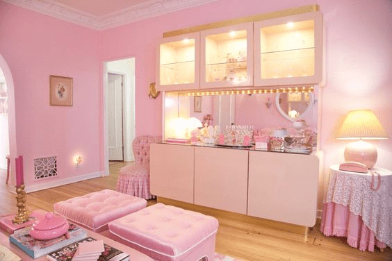 Barbie-themed home décor ideas