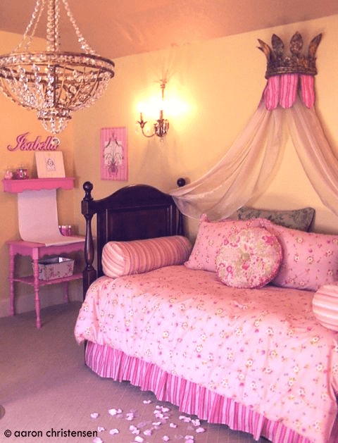 Barbie-themed home décor ideas