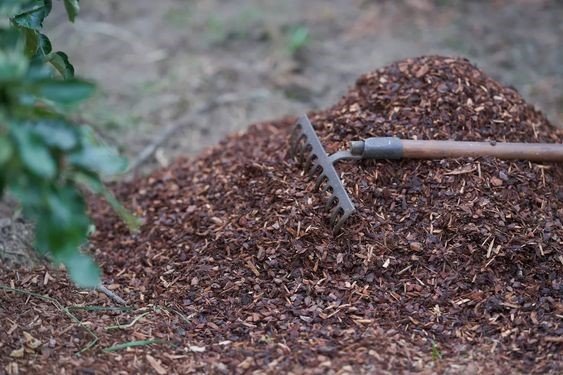 Types of Mulching and their benefits