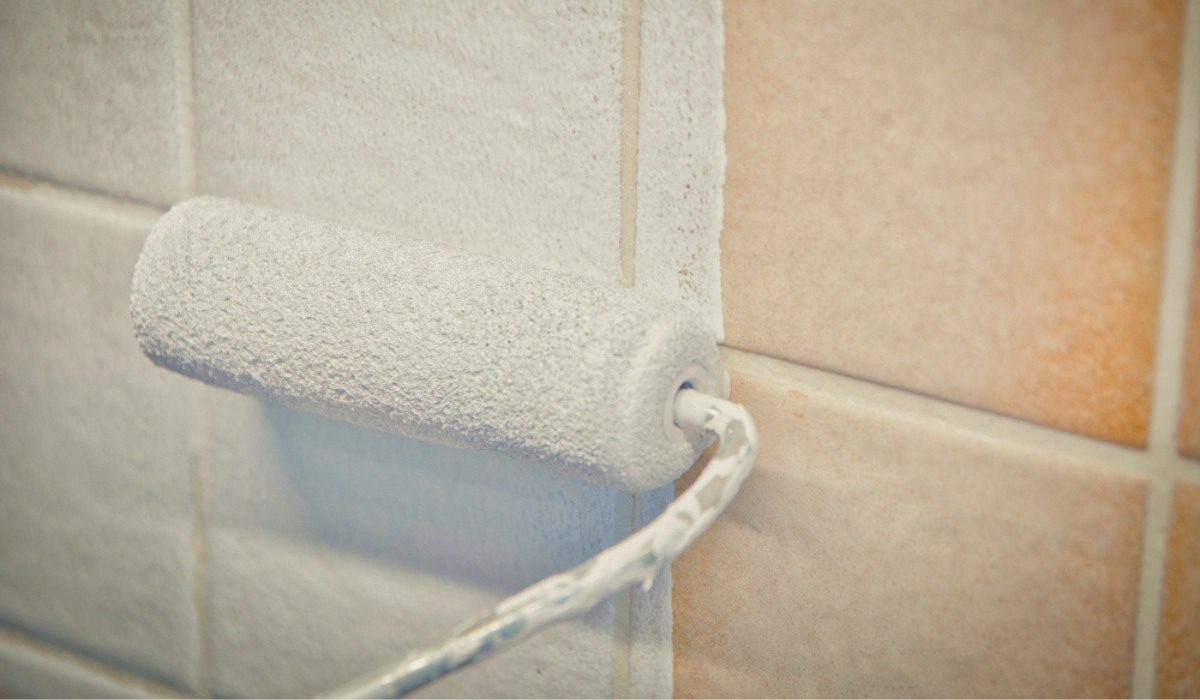 Stepbystep guide How to paint tiles and transform your home