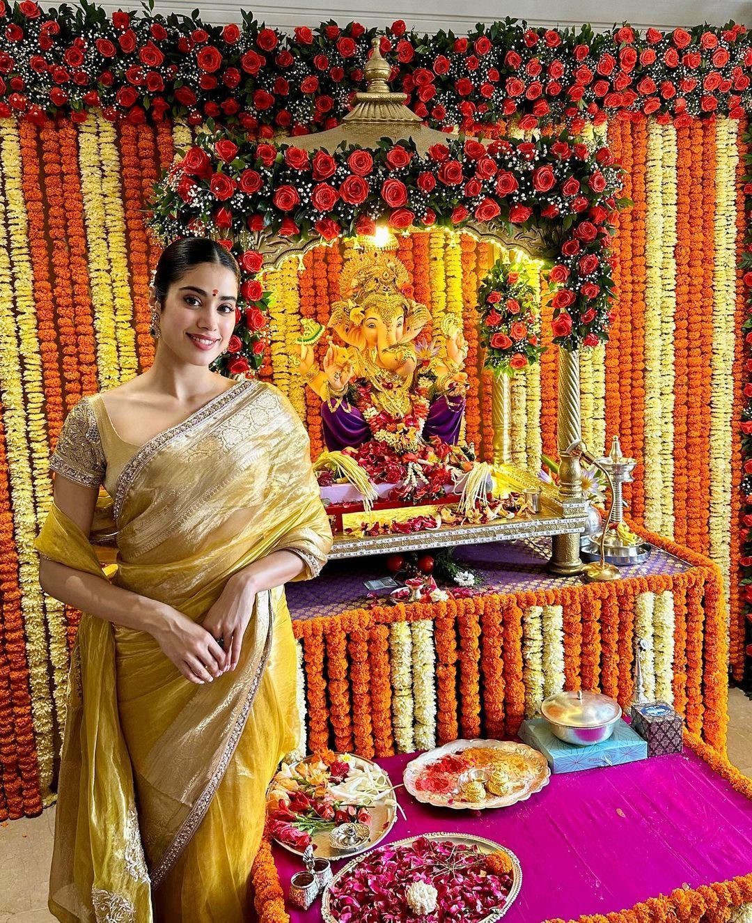 Mandir decoration ideas deals