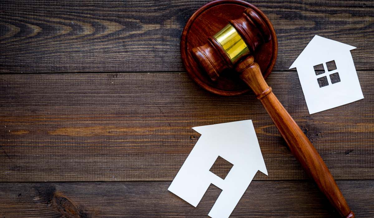 Can married daughters inherit their parents’ property?