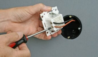 How to install dimmer switches?