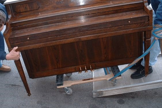 How to move a piano when designing your interiors?