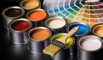 What are oil paints?