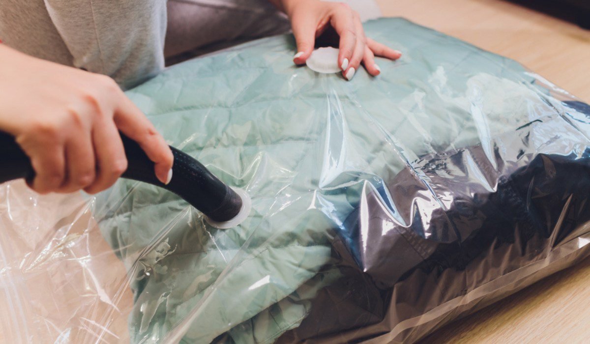 How To Find, Fix, and Avoid Leaks in Vacuum Bags 