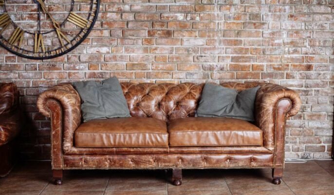 Vintage sofa designs to lend a touch of luxury and class in your living room