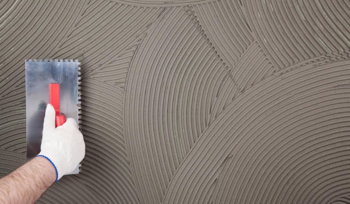 Plastering: Wet and dry volumes