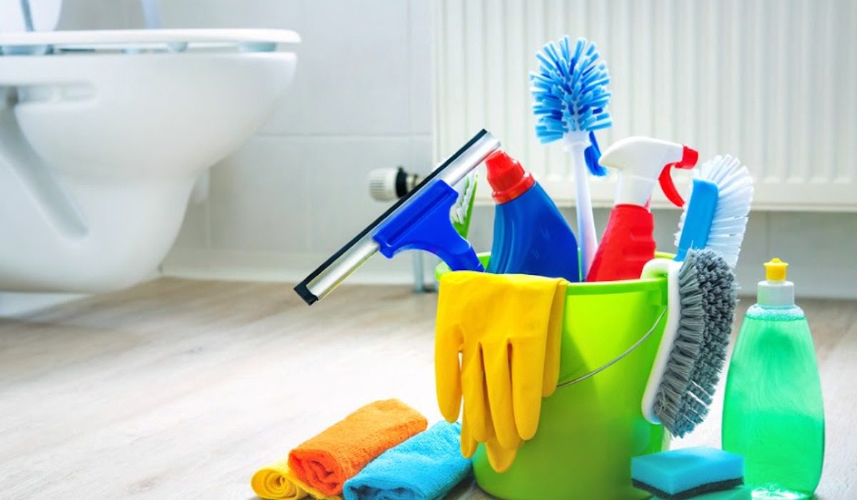 Bathroom cleaning checklist Benefits, tools, steps
