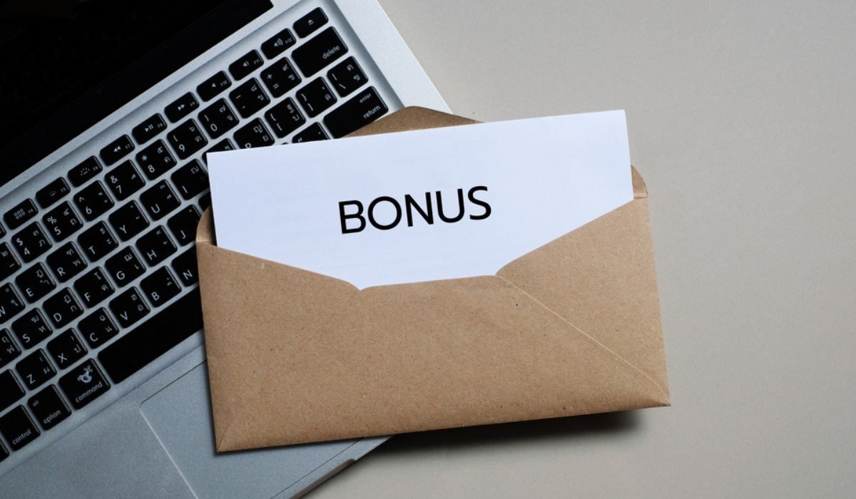 How is tax on bonus calculated under tax laws in India?