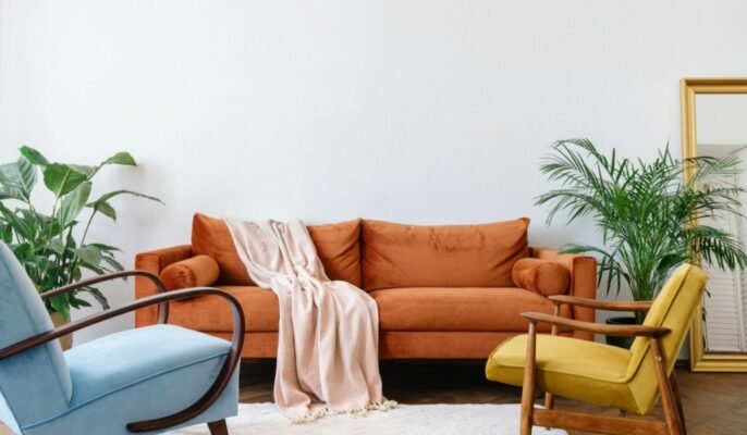 Choosing sofa colours for home