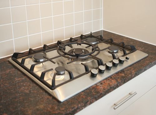 Guide to choose chimneys and hobs for Indian kitchens