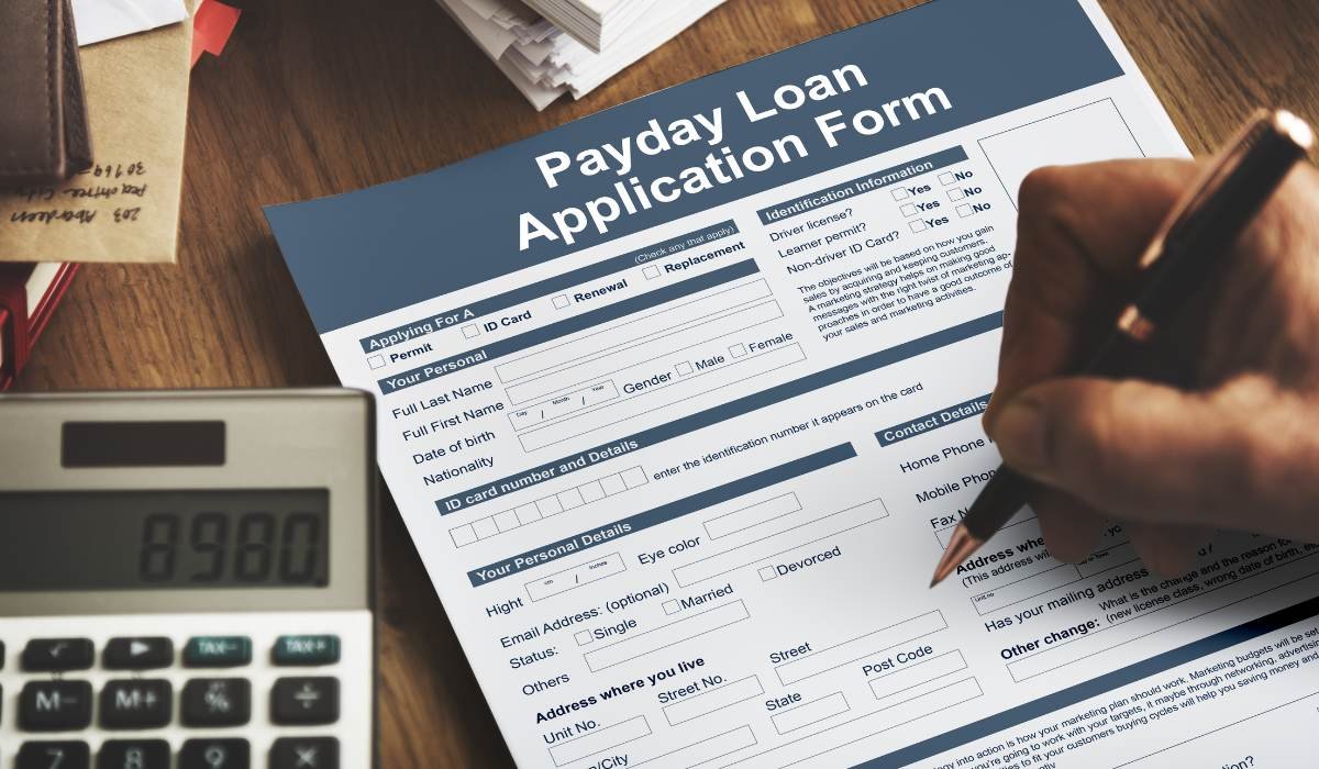 What is the meaning of payday loans?