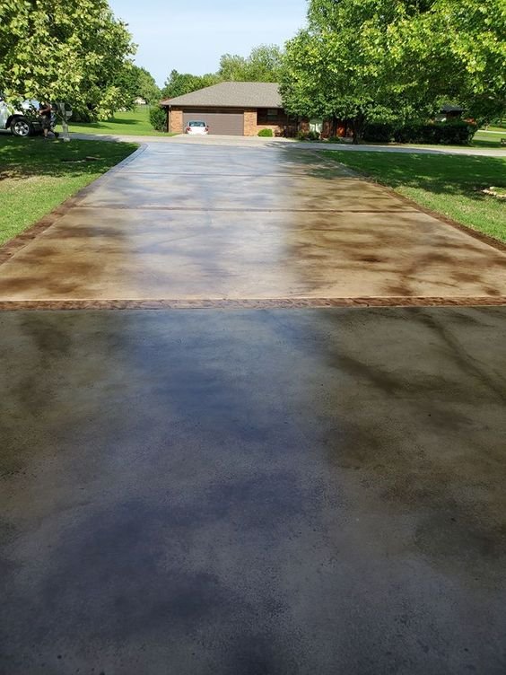 stained concrete driveway