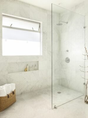 Bathtub vs. shower cubicle 