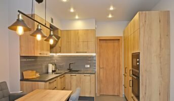 What are the kitchen lighting to avoid?