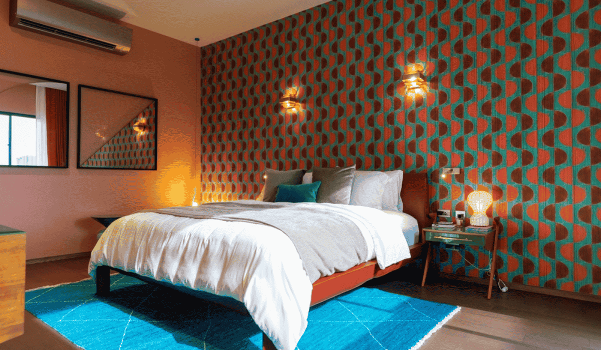 Mid-century interior design home decor trends for 2024